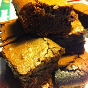 Yummy Scrummy Chocolate Brownies Yummy Scrummy Chocolate Brownies