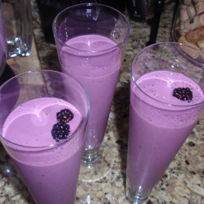 Banana Blackberry Breakfast Smoothie Banana Blackberry Breakfast Smoothie