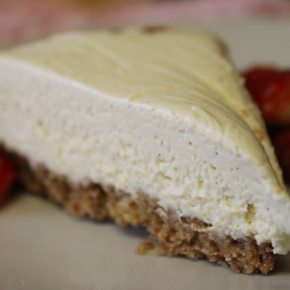 Vanilla Bean and Baileys Velvet Cheesecake Vanilla Bean and Baileys Velvet Cheesecake