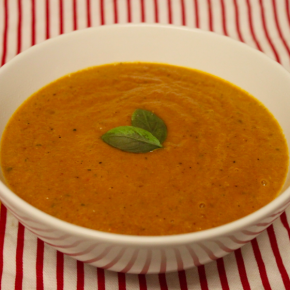 Roasted Garlic and Tomato Soup Roasted Garlic and Tomato Soup