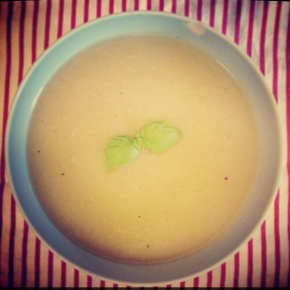 Celery (and stilton) soup Celery (and stilton) soup
