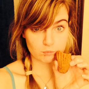 Banana spiced madeleines Banana spiced madeleines